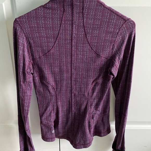 💜host pick 💜Lululemon tight zip-up jacket - Picture 4 of 5